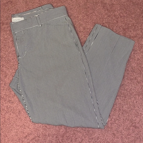 Gap slim cropped trousers - size 8 - Picture 1 of 2